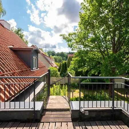 Ernesaks - Private Yard And Grill Villa *